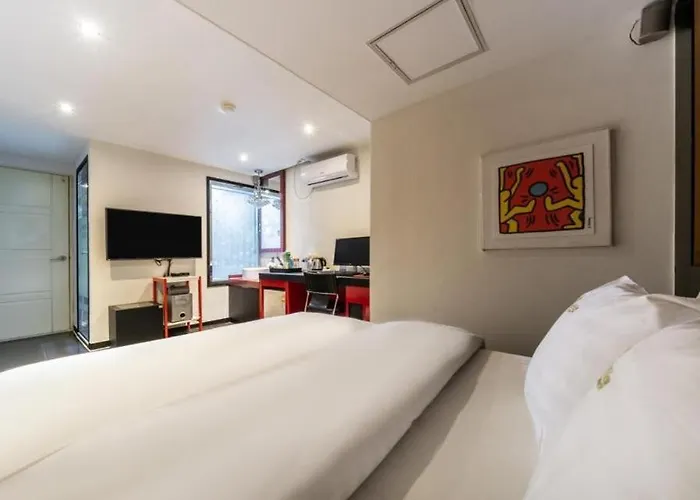 Fox Motel *